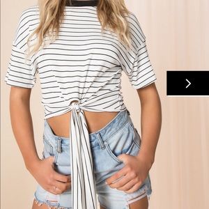 Superdown Bonnie crop tee